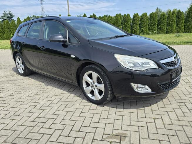 Opel Astra 1,3Diesel Navigacja.Serwis.Hak.Parktronic,Tempomat.OKAZJA