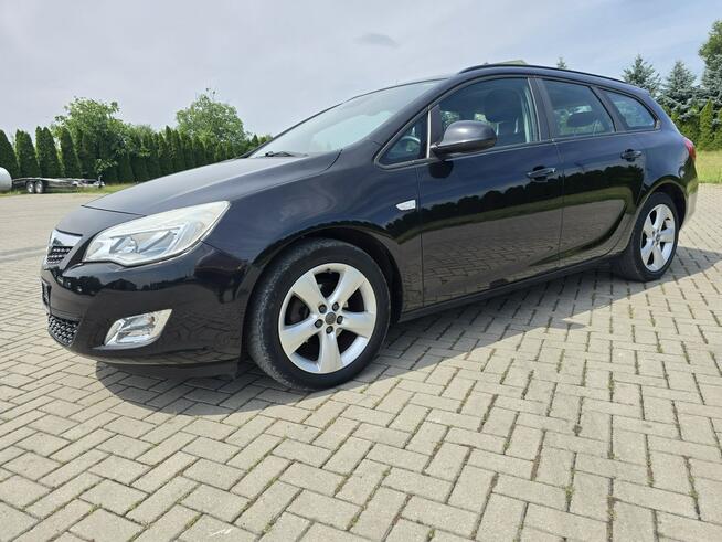 Opel Astra 1,3Diesel Navigacja.Serwis.Hak.Parktronic,Tempomat.OKAZJA
