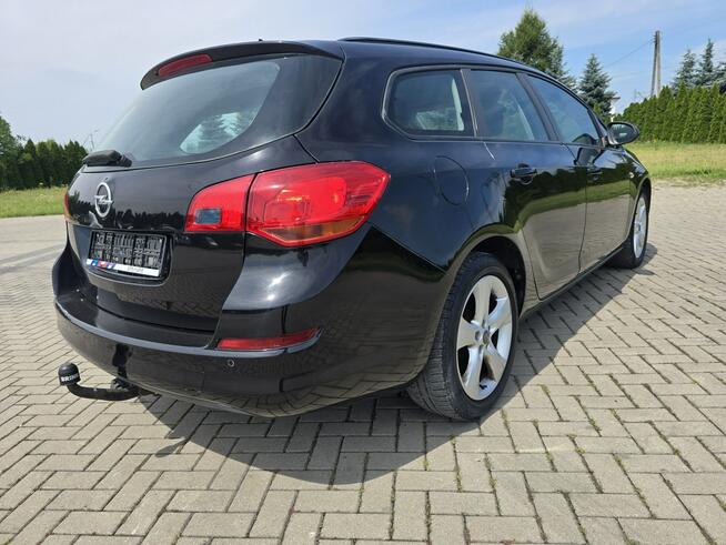 Opel Astra 1,3Diesel Navigacja.Serwis.Hak.Parktronic,Tempomat.OKAZJA