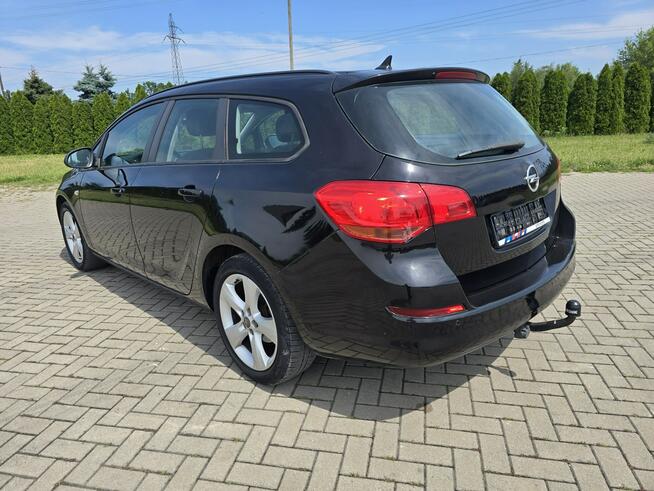 Opel Astra 1,3Diesel Navigacja.Serwis.Hak.Parktronic,Tempomat.OKAZJA