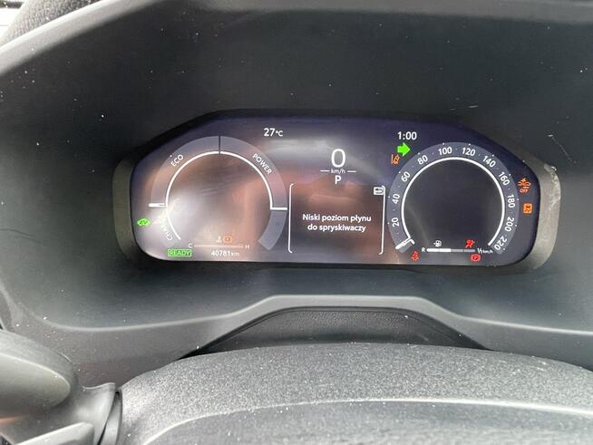 Toyota RAV-4 Hybryda 4x4 Automat Podgrzewanie Aktywny tempomat Klimatronik