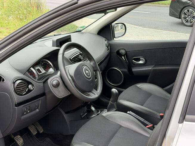 Renault Clio Night*DAY*PDC*Grzane*Fotele*ISOFIX*Klimatronik*Nawigacja*Relingi*Bezwy
