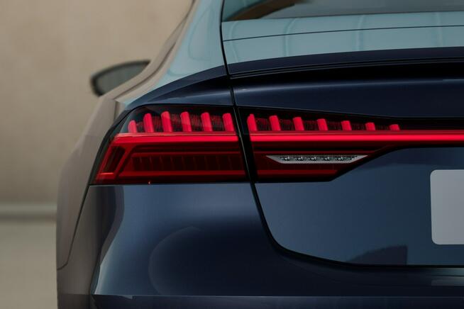 Audi A7 S Line_Matrix/Laser_B&O_ACC_PamięćFotela_Asystenci_Skóra_21"_Hak_