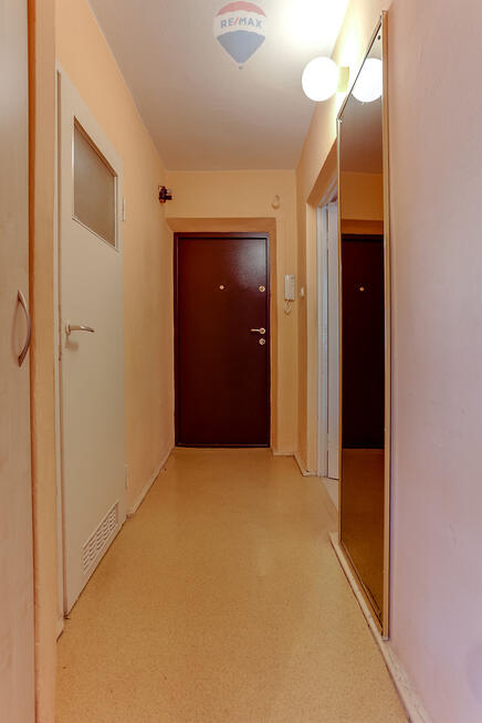 Bałuty: 27 m² z loggią, gotowe do zamieszkania