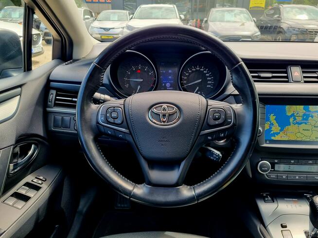 Toyota Avensis Lift Serwis LED Bixenon Navi Kamera Climatronic Bluetooth Gwarancja!