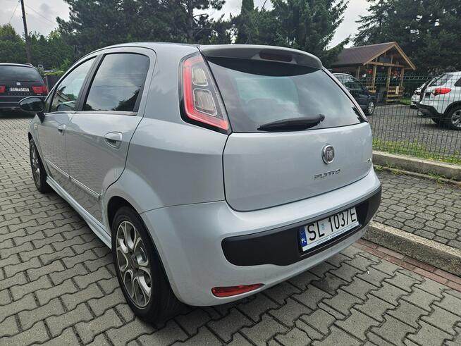 Fiat Punto Evo Klimatyzacja dwu strefowa / 6 Biegów / Komputer / 2 kpl. kół