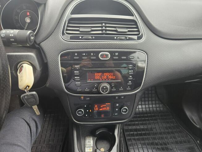 Fiat Punto Evo Klimatyzacja dwu strefowa / 6 Biegów / Komputer / 2 kpl. kół