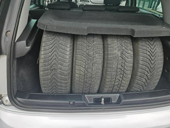 Fiat Punto Evo Klimatyzacja dwu strefowa / 6 Biegów / Komputer / 2 kpl. kół