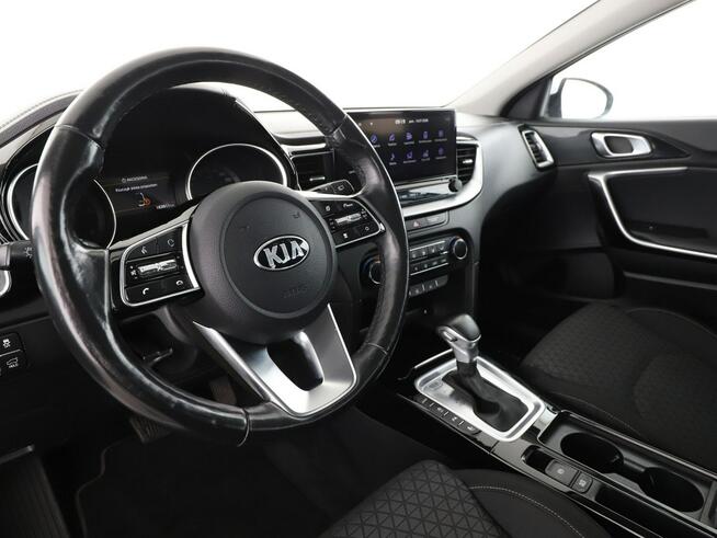 Kia Cee'd 1.6CRDi Automat Spirit Nawigacja Tempomat Grzane Fotele ParkAssist JBL