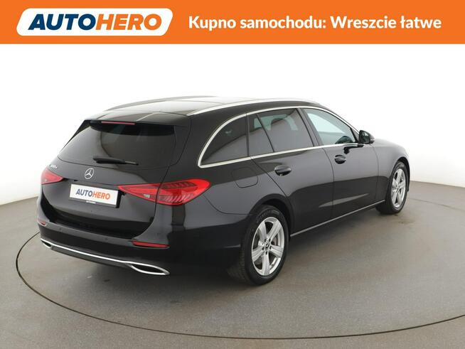 Mercedes C 300 FV23 pHEV multibeam led ambient kamera 360 virtual navi panorama skóra