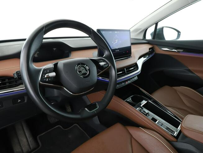 Škoda Enyaq EV rwd kamera pdc navi climatronic brązowe skóry panorama