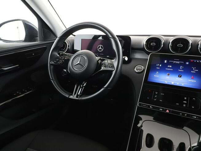 Mercedes C 200 FV23% mHEV automat full LED navi virtual cocpit kamery grzane fotele