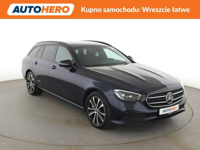 Mercedes E 300 PHEV full LED półskóra virtuale navi grzane fotele kamery asystenci