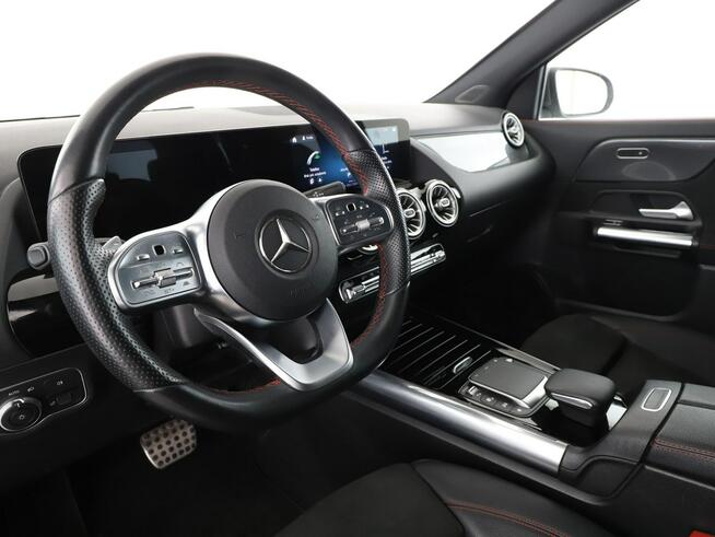 Mercedes GLA 250 phev amg line kamera grzane fotele ambient auto klima