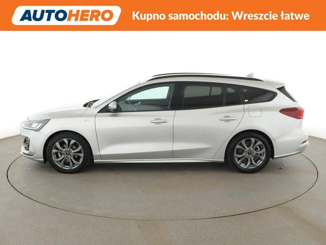 Ford Focus full led manual fv23 webasto aktywny tempomat pdc grzane fotele