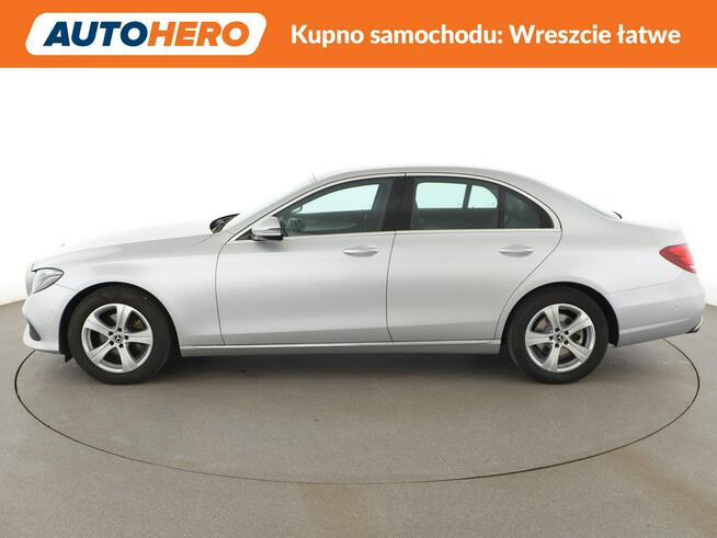 Mercedes E 200 automat Multibeam LED virtual cocpit navi kamera i czujniki parkowania