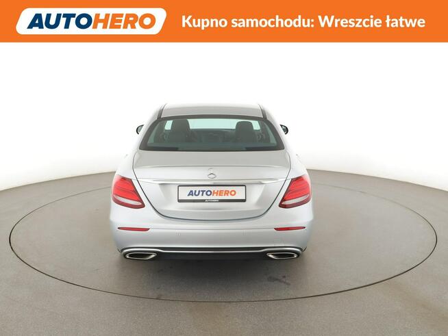 Mercedes E 200 automat Multibeam LED virtual cocpit navi kamera i czujniki parkowania