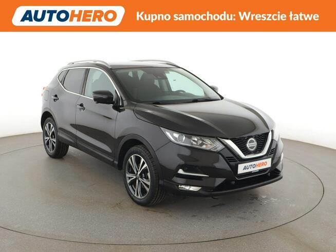 Nissan Qashqai navi klima auto panorama kamera 350 i czujniki parkowania