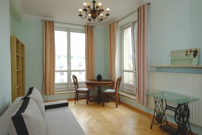 Mieszkanie Warszawa gm. Śródmieście Śródmieście, Krucza