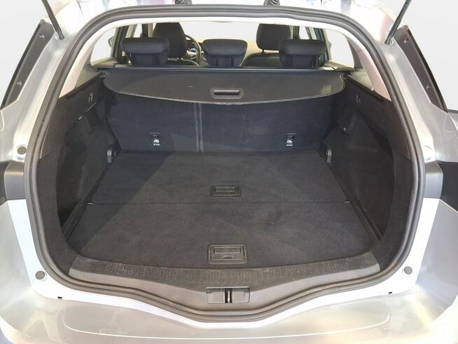 Renault Megane VAT 23% Grandtour Equilibre 1.3TCe 140KM M6 2022/2023 r. salon PL