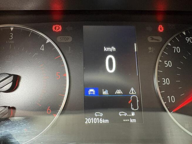 Renault Trafic osobowy automat kamera cofania 8 miejsc