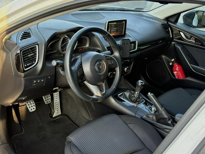 Mazda 3 Bezwypadkowy , Serwisowany , Pierwszy Właściciel , Perła , Nowe Opony