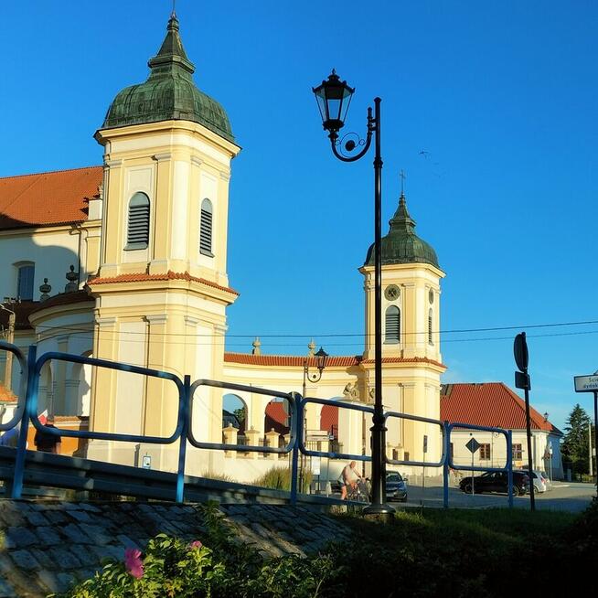 Sprzedam działki budowlane w uroczym miasteczku
