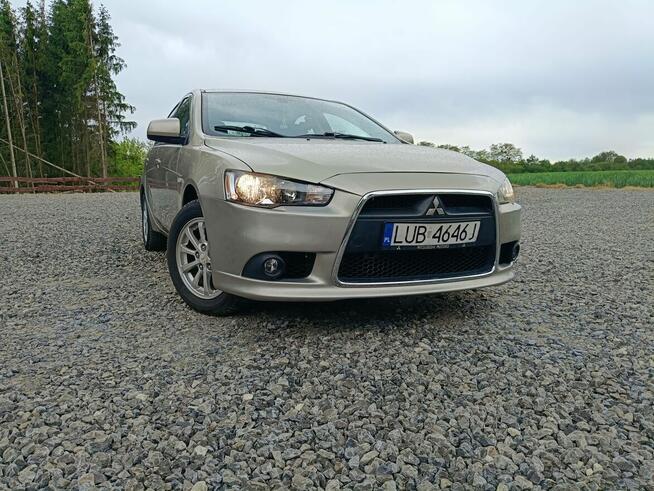 Mitsubishi Lancer hatchback