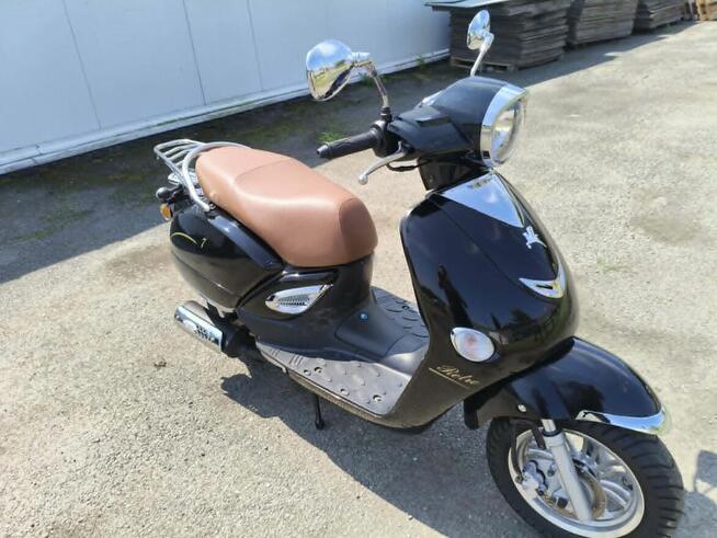 Sprzedam skuter Romet Retro 7 – nowy!