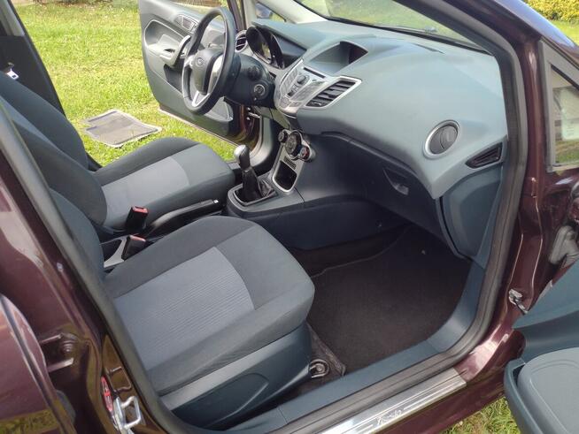 Ford Fiesta 1,2 benzyna 2010