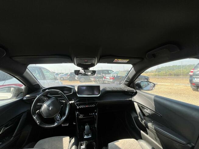 PEUGEOT e-208 136 GT FP097