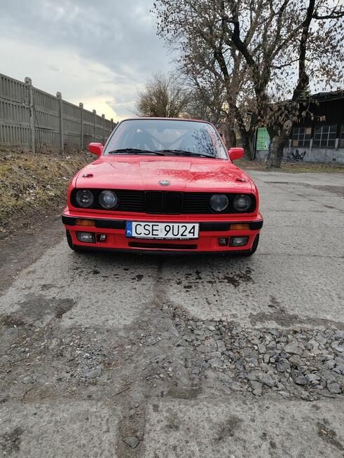 BMW E30 325i RESTMOD