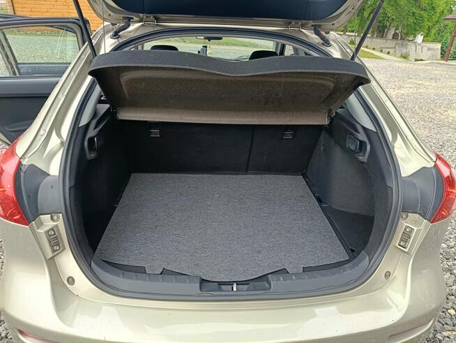 Mitsubishi Lancer hatchback