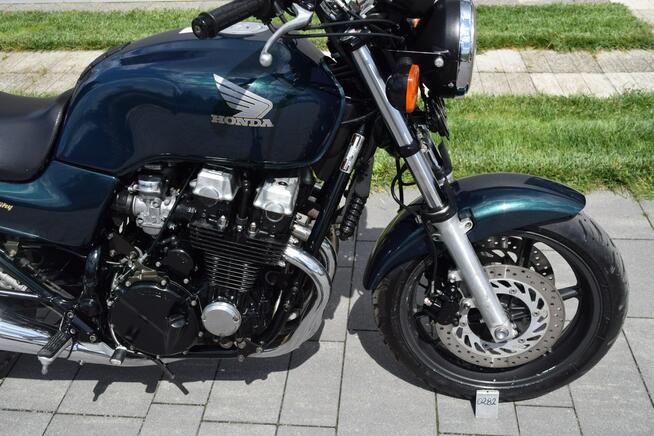 Honda CB piękne CB, pełen oryginał, dodatki, dok. na km, z DE***
