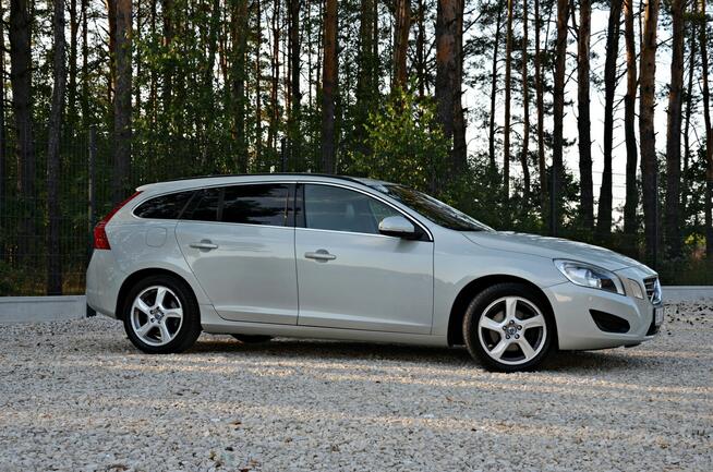 Volvo V60 2.0 D3 163KM Opłacony! Skóra! Navi! Auto Dla Ciebie!!