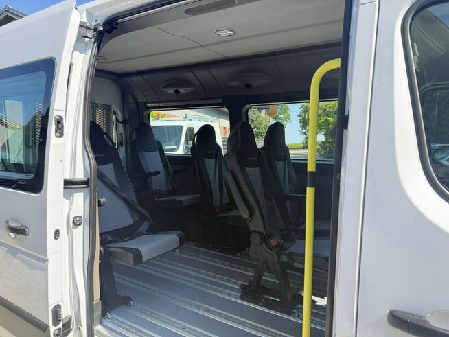 L2H2 średniak 8-osobowy lift dla niepełnosprawnych RENAULT-TECH