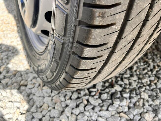 Renault Master L2H2 średniak 7-osobowy lift 2023r Brygadówka doka pełna opcja