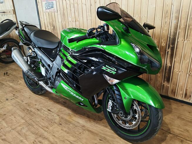 Kawasaki Ninja NINJA ZZR 1400 Maszyna posiadająca 200km