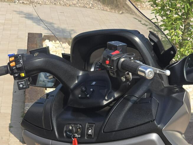 Suzuki Burgman Bezwypadkowy,ładny,opłacony,czysty ABS,EXECUTIVE lift Raty