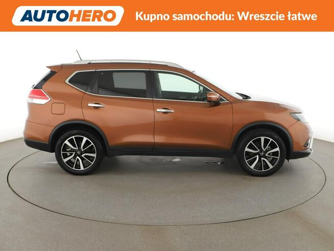Nissan X-Trail klima auto kamery 360 i czujniki parkowania grzane fotele navi