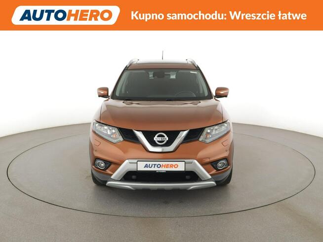 Nissan X-Trail klima auto kamery 360 i czujniki parkowania grzane fotele navi