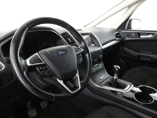 Ford S-Max 7 os. navi klima auto grzane fotele czujniki parkowania