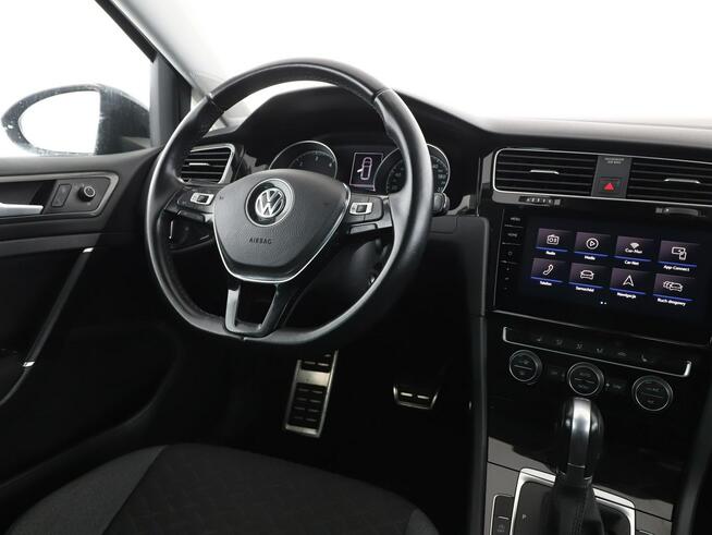 Volkswagen Golf FV23 2.0TDI DSG JOIN Climatronic ACC Navi Grzane Fotele MatrixLED PDC
