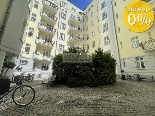 Zabytkowa,zadbana,przedwojenna kamienica,Centrum