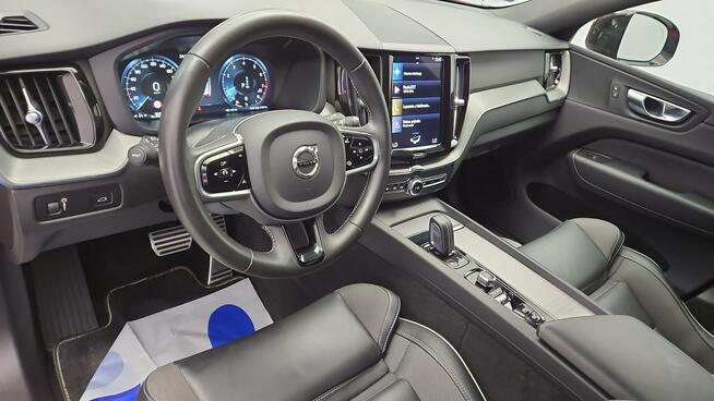 Volvo XC 60 B4 B R-Design aut ! Z Polskiego Salonu ! Faktura Vat !