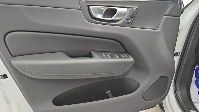 Volvo XC 60 B4 B Plus Dark aut ! Z Polskiego Salonu ! Faktura Vat !