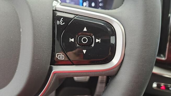 Volvo XC 60 B4 D AWD Plus Dark aut ! Z Polskiego Salonu ! Faktura Vat !