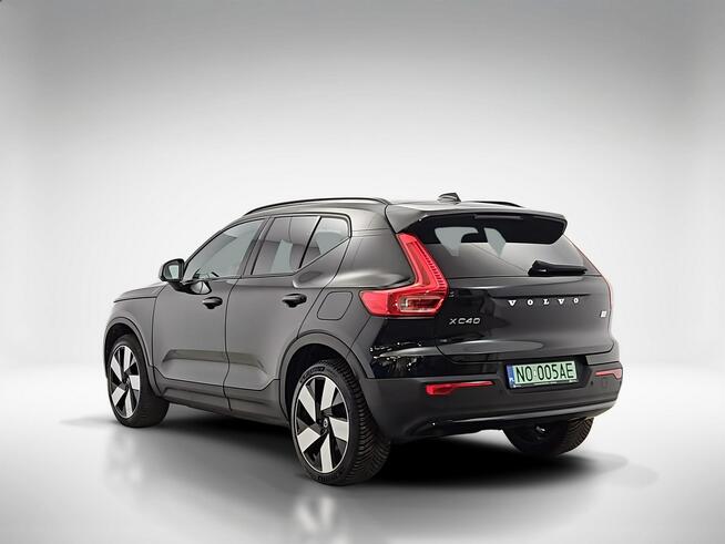 Volvo XC 40 82kWh P8 Recharge AWD Plus aut ! Z Polskiego Salonu ! Faktura Vat !