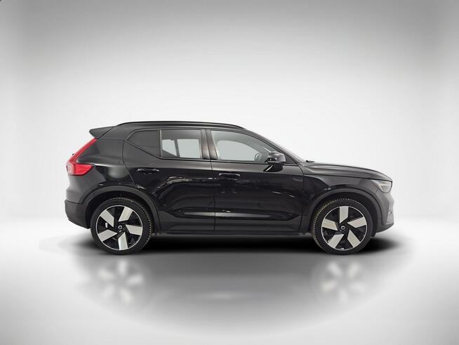 Volvo XC 40 82kWh P8 Recharge AWD Plus aut ! Z Polskiego Salonu ! Faktura Vat !