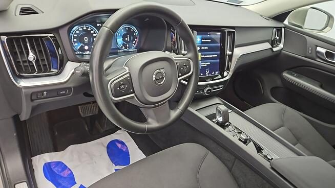 Volvo V60 B3 B Core aut ! Z Polskiego Salonu ! Faktura Vat !